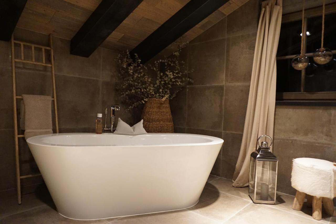 Chalet S - 5 Sterne Luxus Ferienhaus Direkt Am Eibsee Und Zugspitze Grainau Luaran gambar